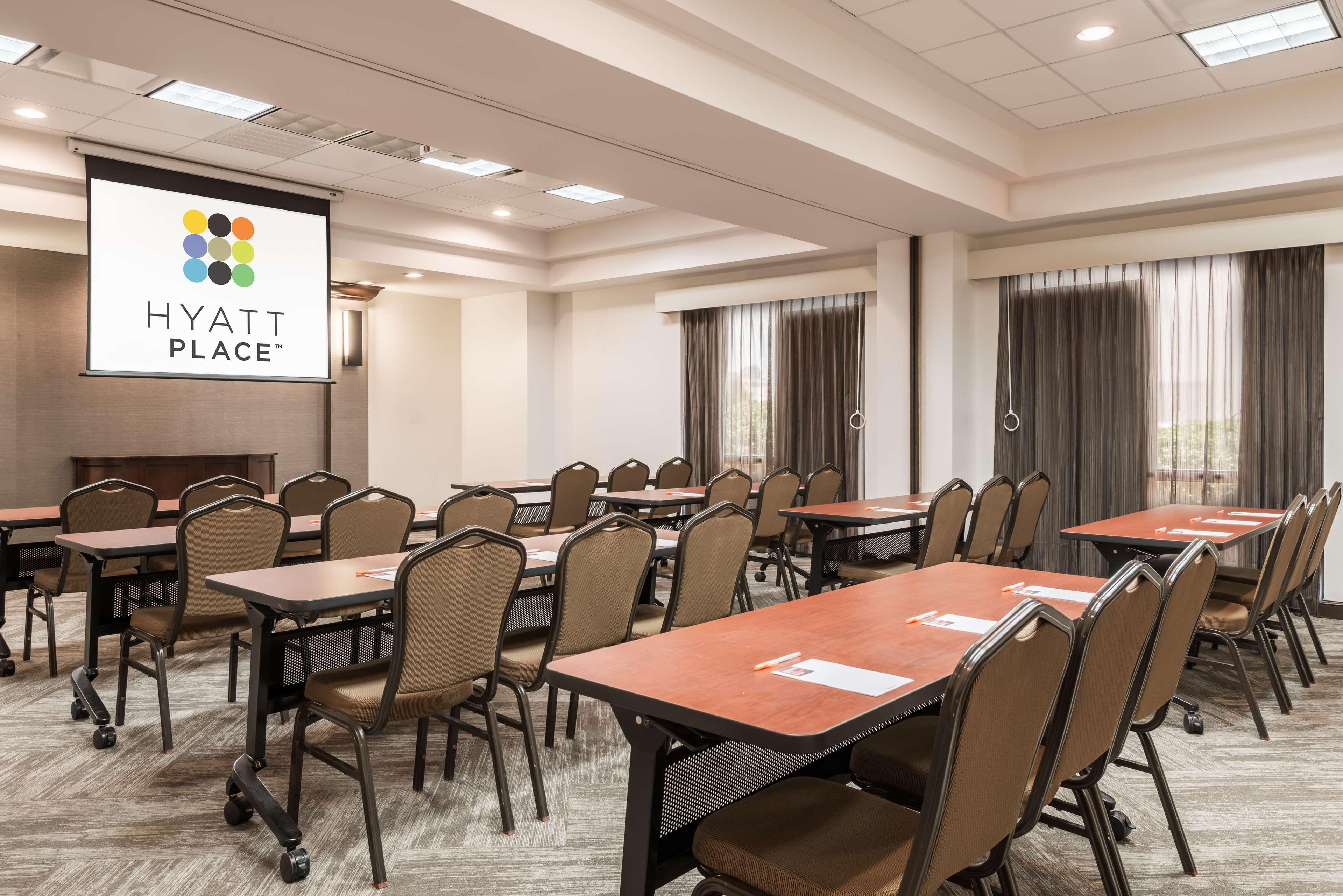 Hyatt Place Bentonville Роджерс Экстерьер фото