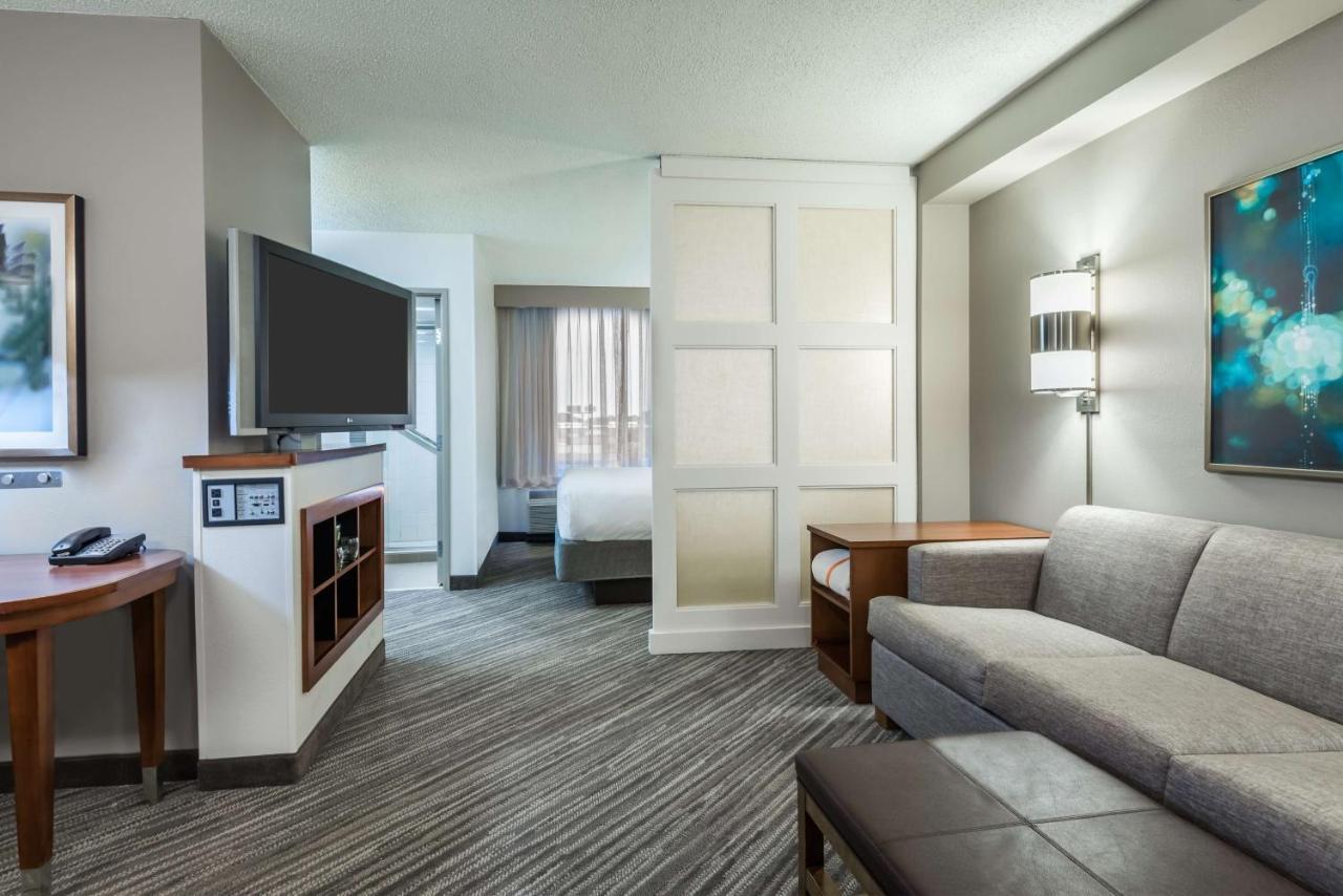 Hyatt Place Bentonville Роджерс Экстерьер фото